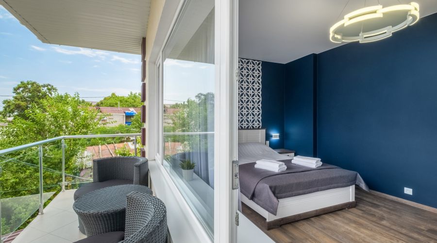 Апартаменты 4-местные с террасой №8