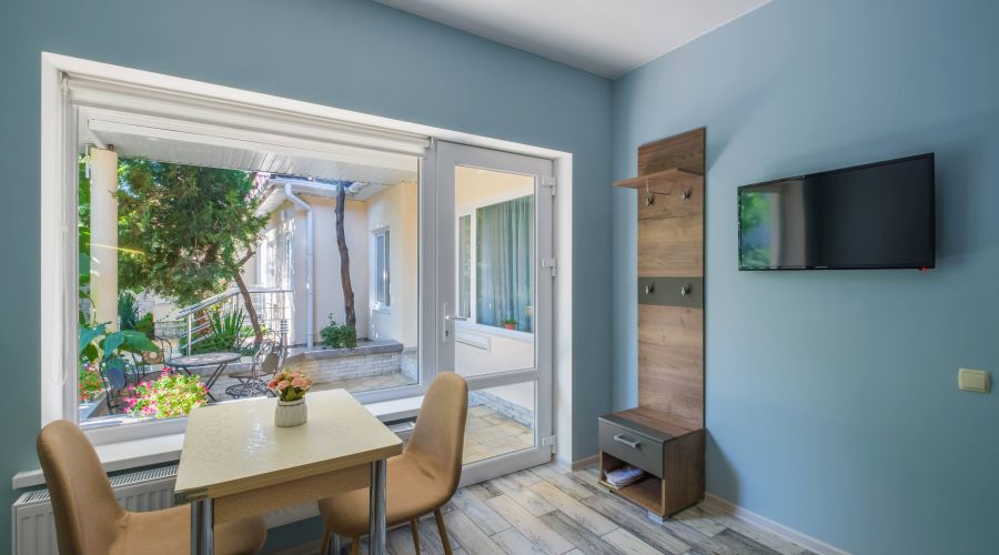 Апартаменты Улучшенные 2-местные №6