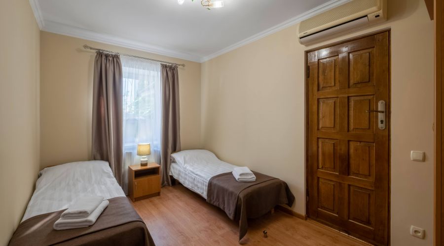 Семейный 6-местный №11