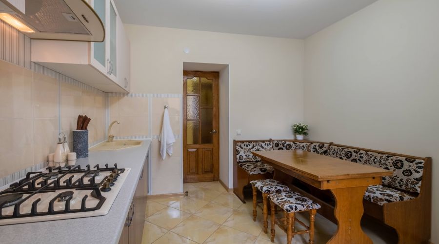 Семейный 6-местный №11