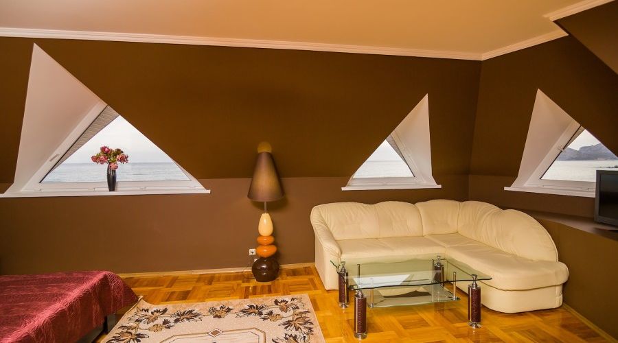 Люкс 5-местный №8