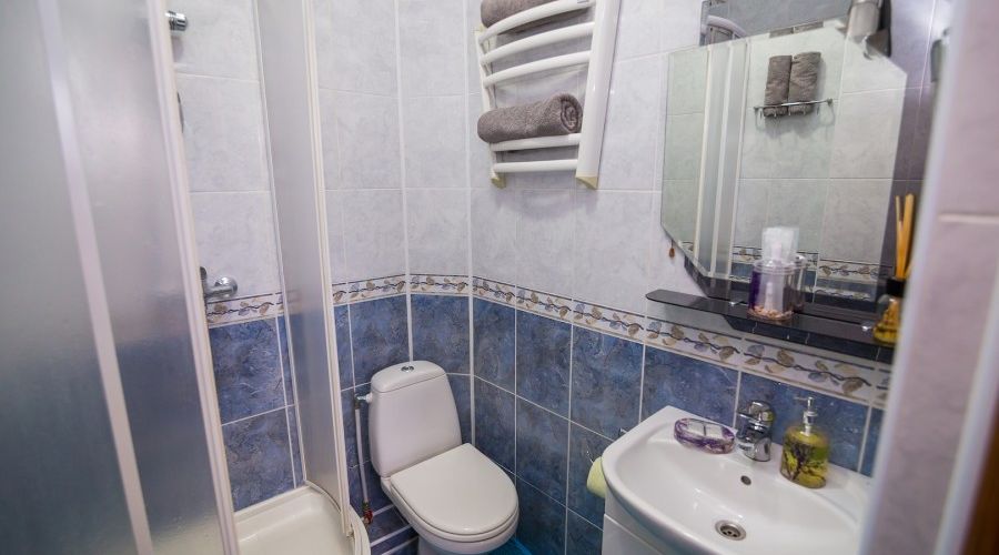 Люкс 3-местный с видом на горы №5