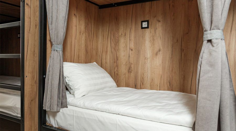 Место Кровать в 6-м мужском номере