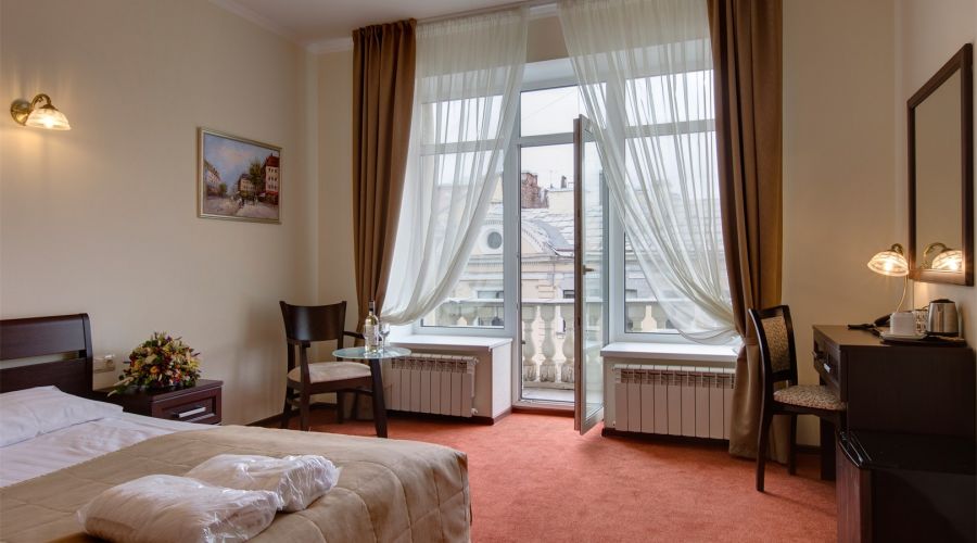 Люкс 2-местный с балконом