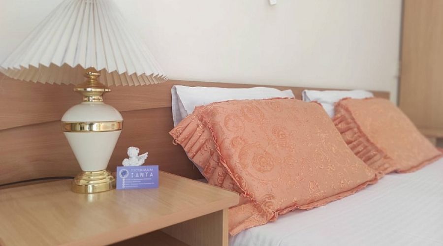 Стандарт Плюс 2-местный с балконом №32