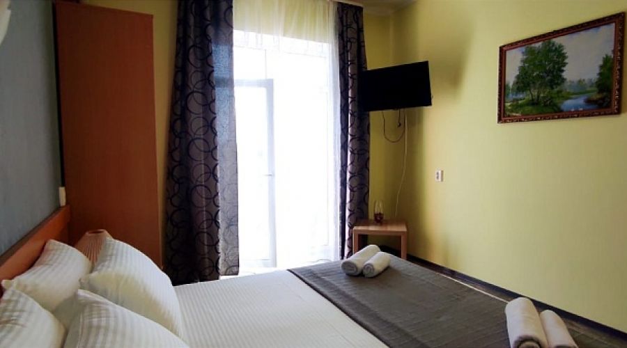 Апартаменты с кухней и 2 балконами №27