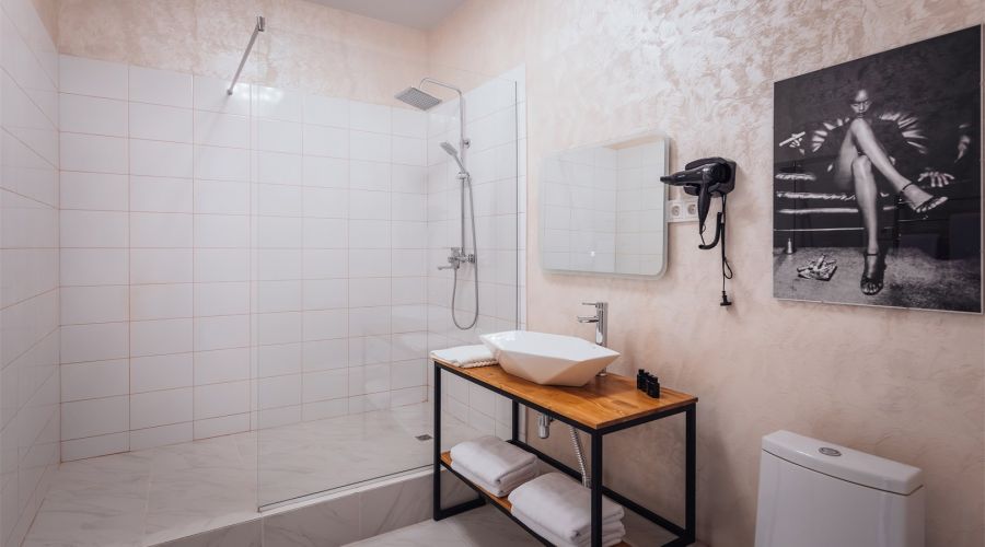 Люкс с балконом и видом на Казанский Собор