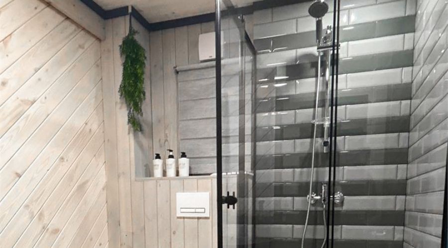 Барн 8-местный №2