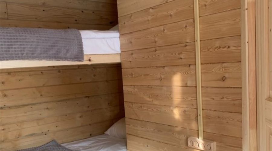 Апартаменты Апартаменты 6-местный