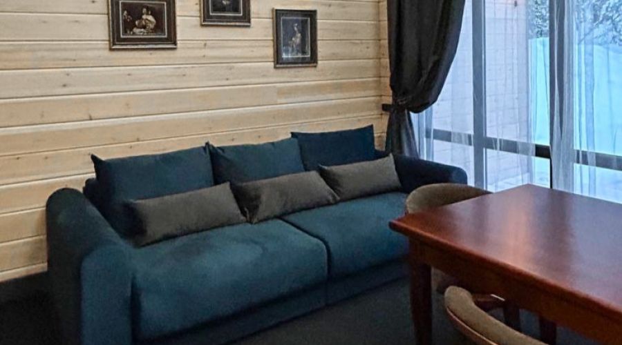 Барн 8-местный №2