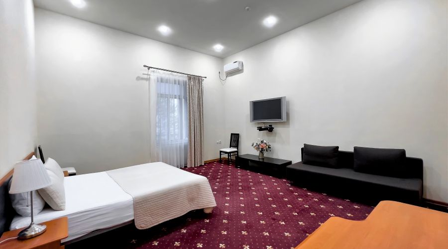 Семейный Семейный двухкомнатный с видом на море и террасой