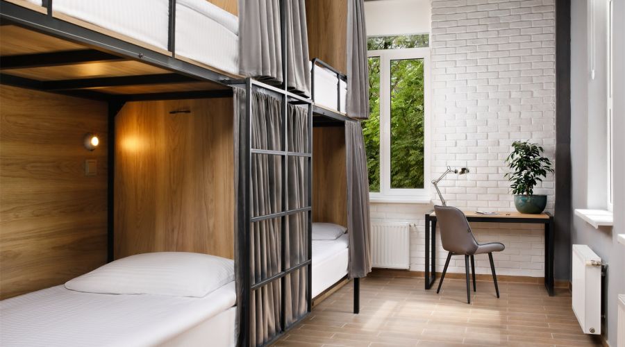 Место Место в 4-местном женском номере