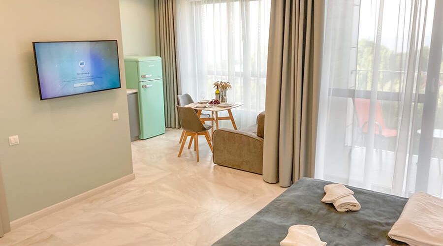 Апартаменты 2-местные Sea Season 4 на 8 этаже вид на море