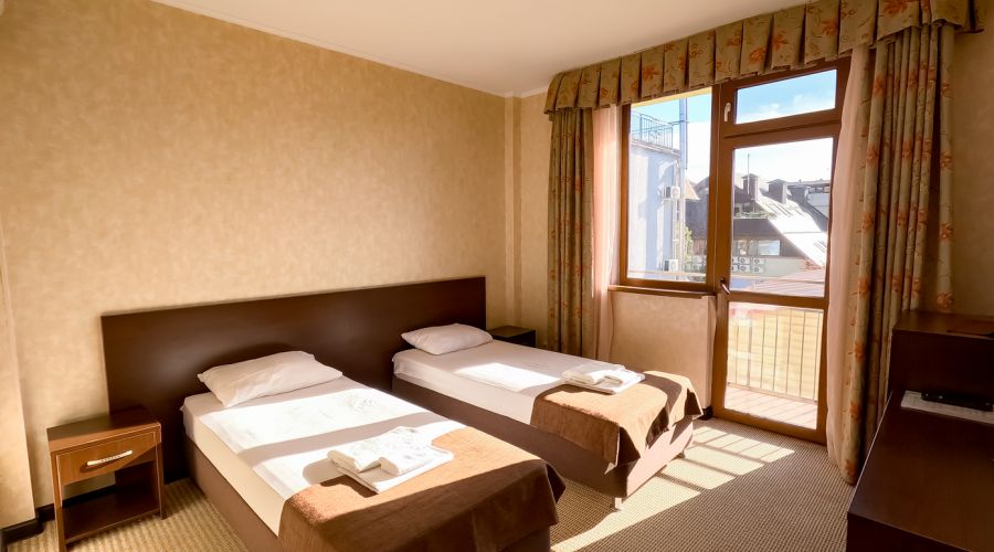 Стандарт Стандарт 2-местный с балконом