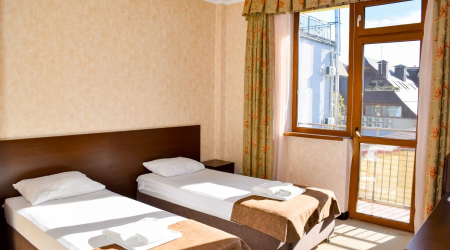 Стандарт Стандарт 2-местный с балконом