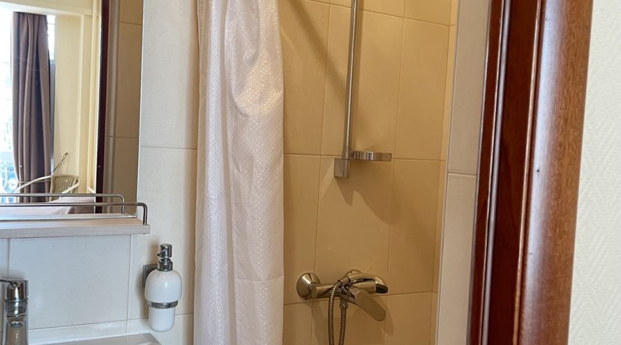 Комфорт 4-местный с панорамным окном