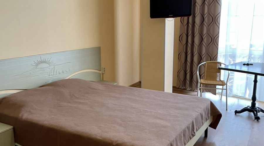 Комфорт 4-местный  с доп.местом и панорамным окном