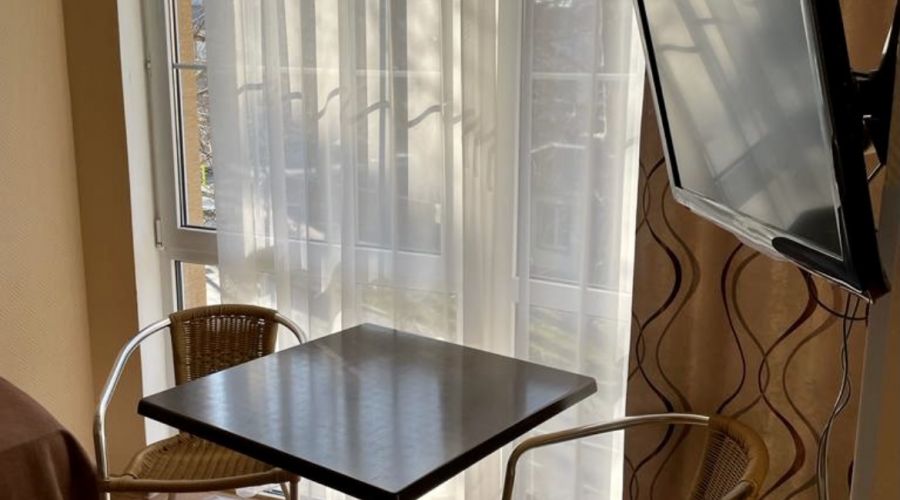 Комфорт 4-местный  с доп.местом и панорамным окном