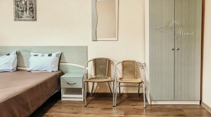 Комфорт 4-местный  с доп.местом и панорамным окном