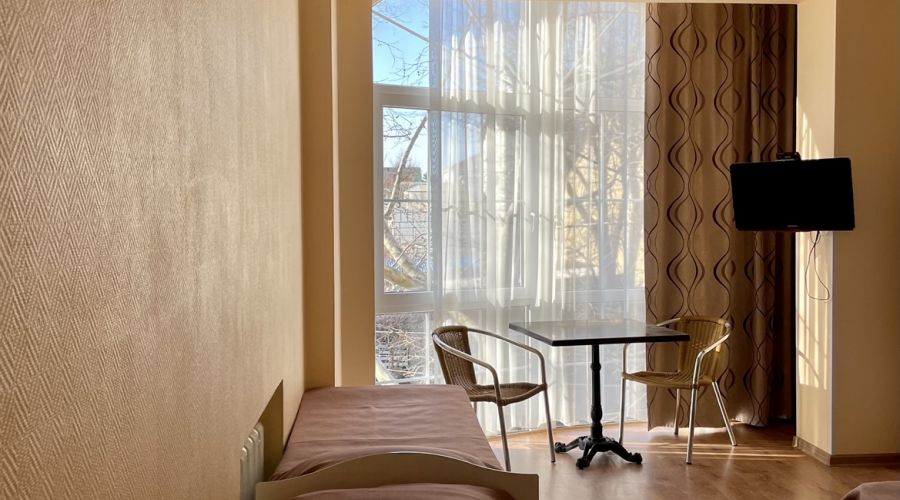 Комфорт 4-местный  с доп.местом и панорамным окном