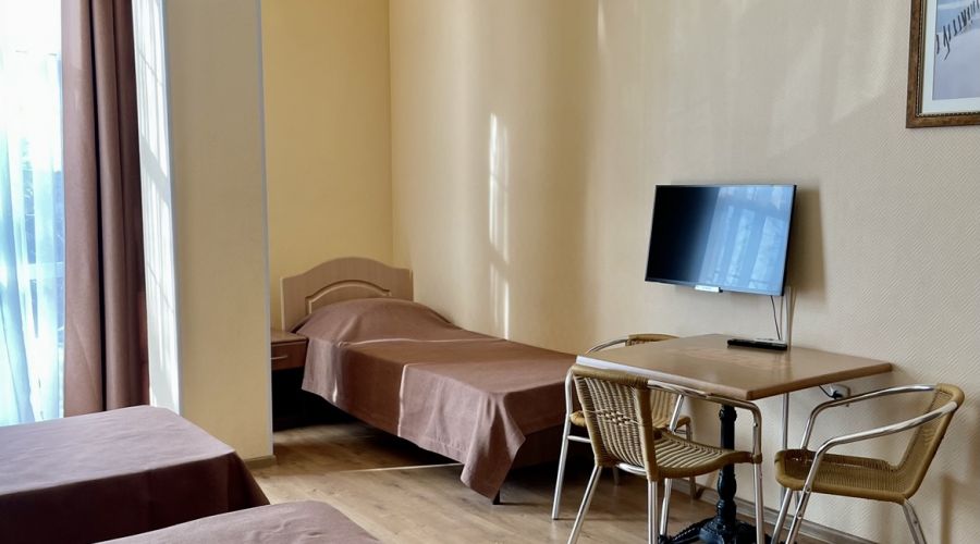 Комфорт 4-местный с панорамным окном