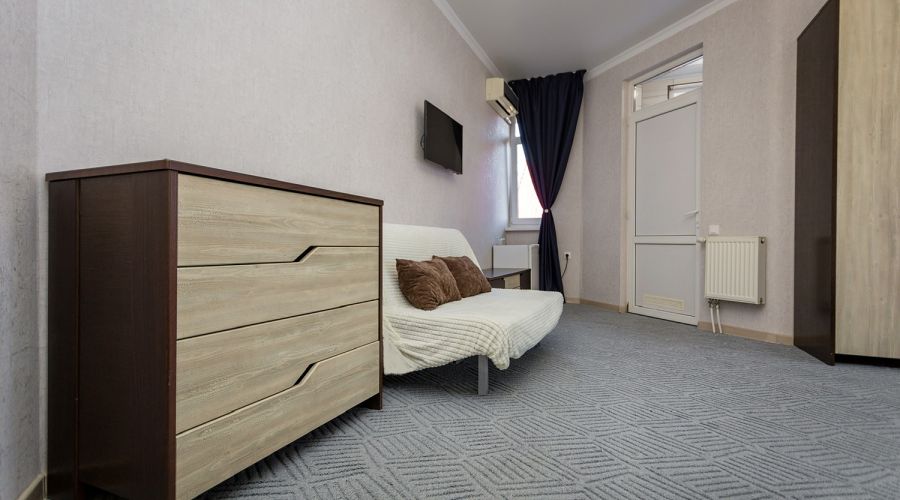 Семейный Семейный 4-местный №24