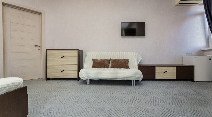 Семейный Семейный 4-местный №24