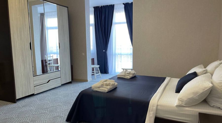 Семейный Семейный 4-местный №24