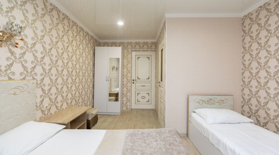 Стандарт 3-местный без балкона