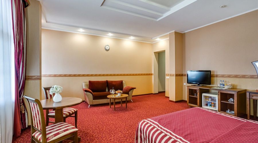 Студия 5-местный +