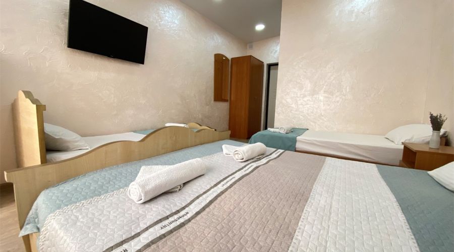 Стандарт 4-мстный с балконом