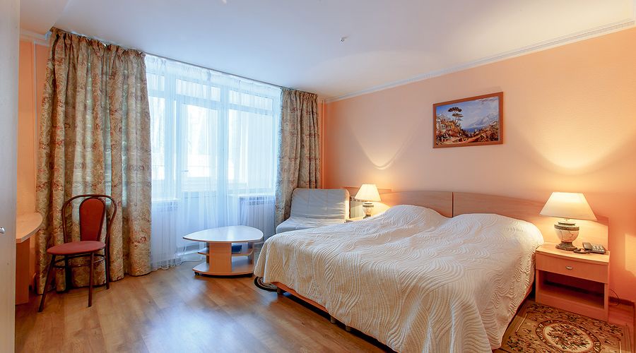 Стандарт 2-местный с кондиционером, 2 этаж (первая категория)