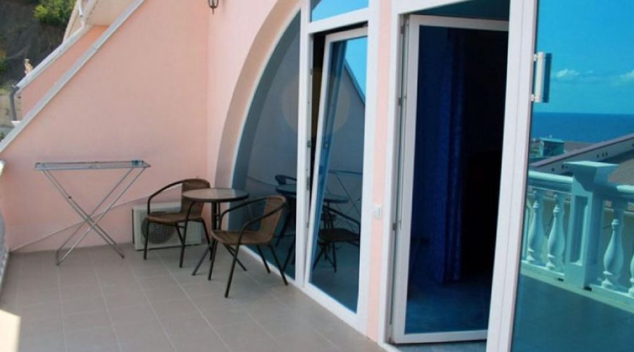 Комфорт 6-местный 3-комнатный 3 этаж