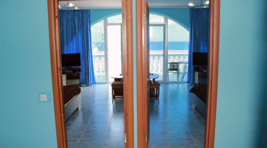 Комфорт 6-местный 3-комнатный 3 этаж