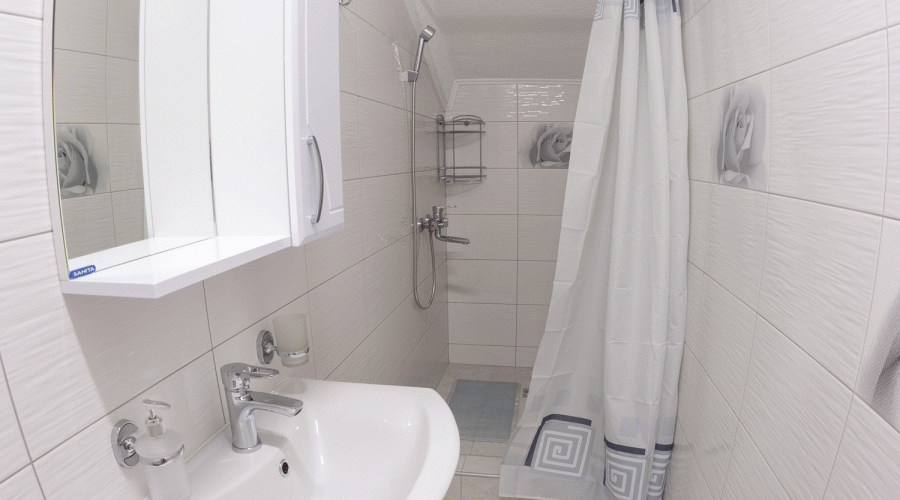 Семейный Улучшенный 6-местный 2-комнатный