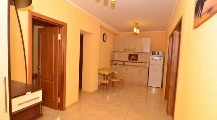 Комфорт 6-местный 3-комнатный 2 этаж