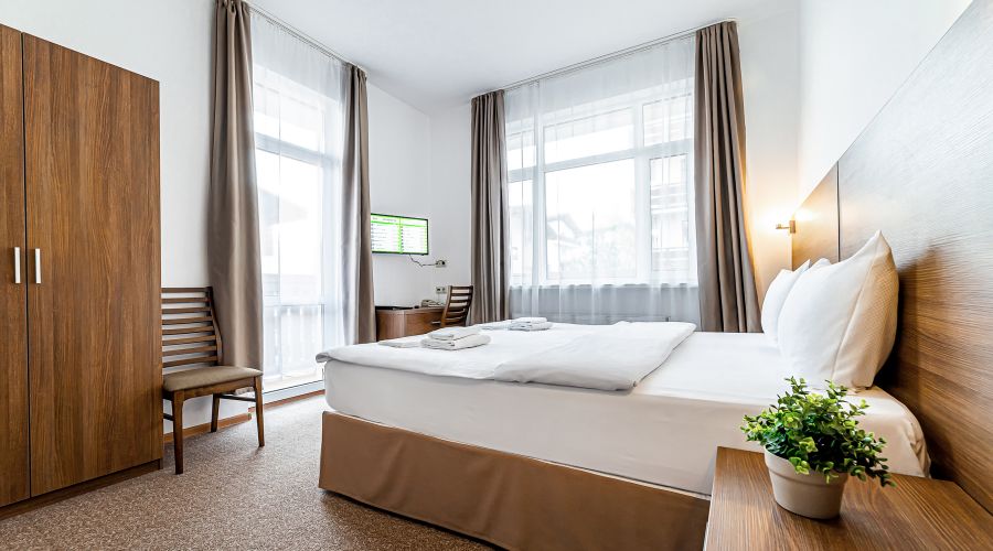 Апартаменты 6-местные с 3-мя спальнями корпус Е