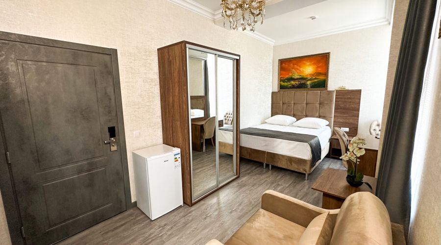 Студия 3-местная