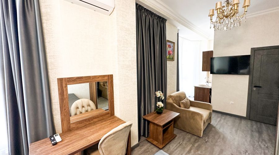 Студия 3-местная