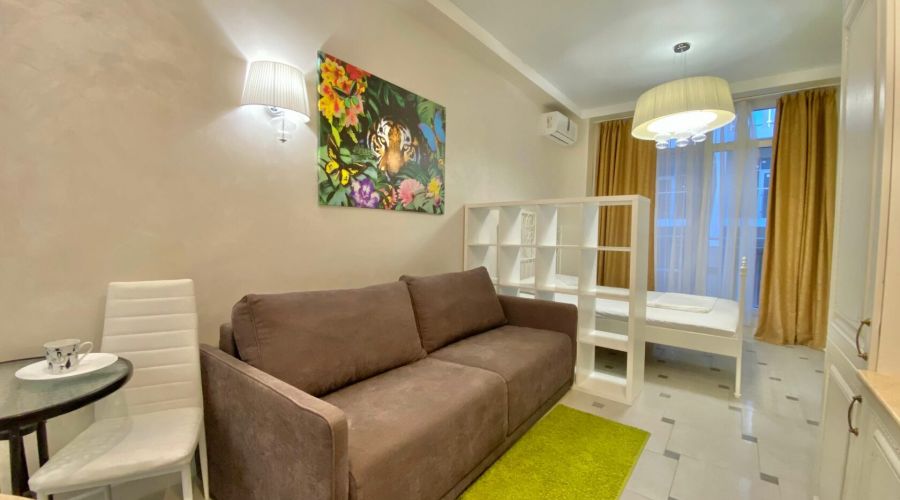 Студия 0616 4-местн. с балконом