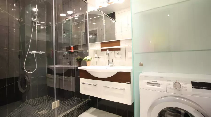 Люкс 0675 3-комнатный 6-мнестный с террасой и видом на море