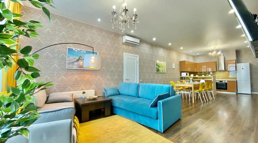 Пентхаус 1015 3-комнатный 8-местный семейный с балконом и видом на море