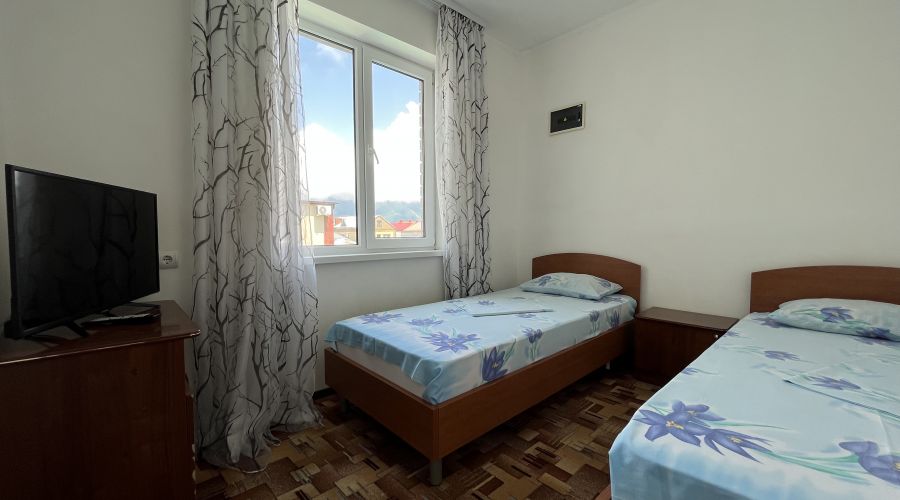 Номер 4-местный 2 комнатный