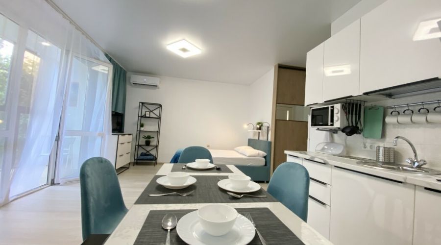 Студия 3614 4-местн. с лоджией