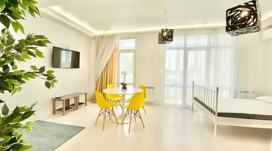 Студия 0114 4-местная с лоджией