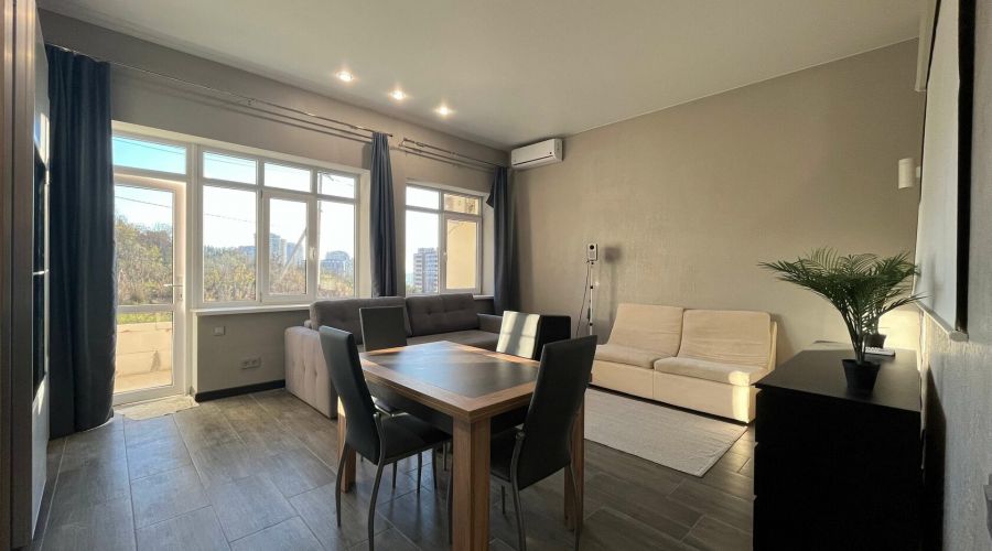 Апартаменты 0186 Евро 2-к с сауной 4-местный с балконом