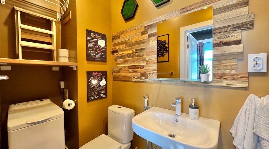 Студия 0182 7-местная с отдельным входом