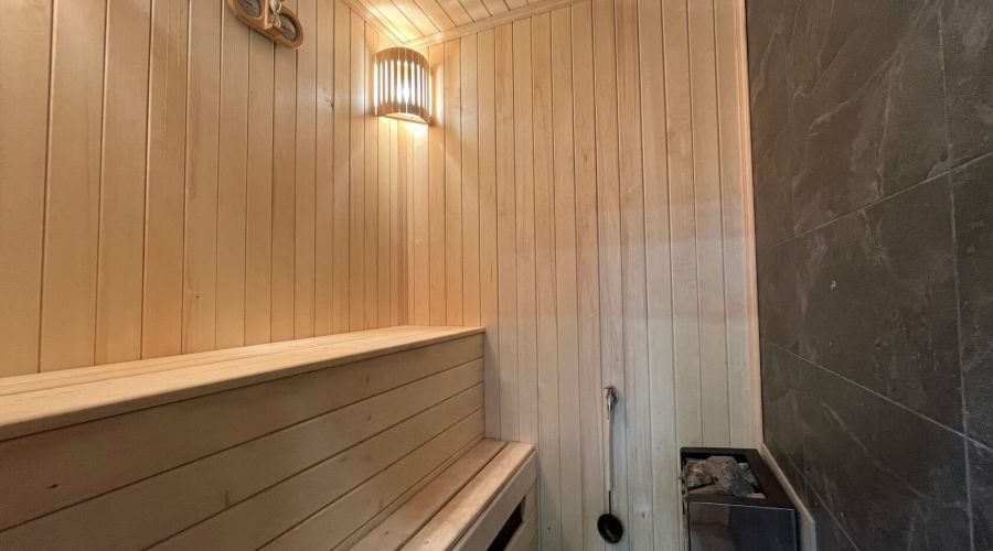 Апартаменты 0186 Евро 2-к с сауной 4-местный с балконом