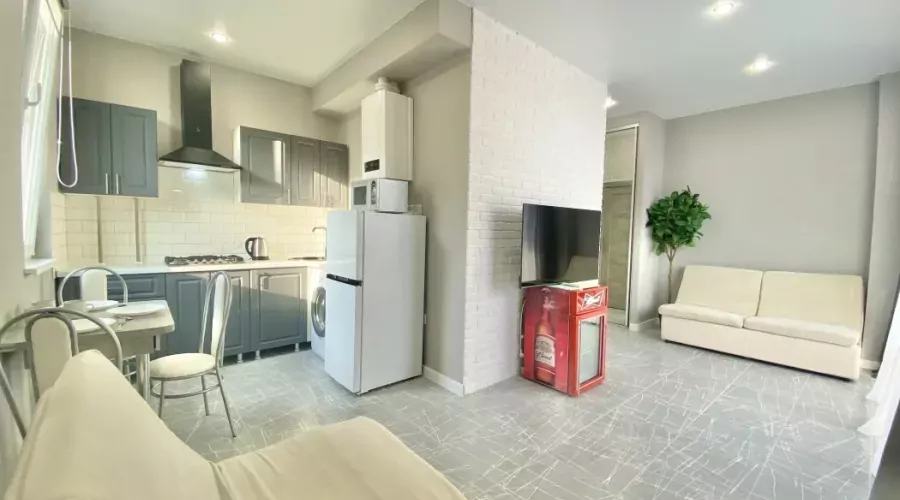 Студия 0149 4-местная с балконом