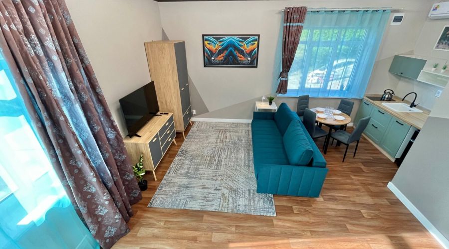 Студия 0182 7-местная с отдельным входом